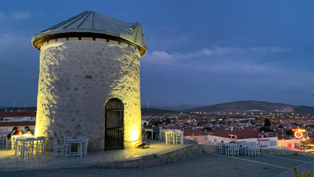 tourImageSmall