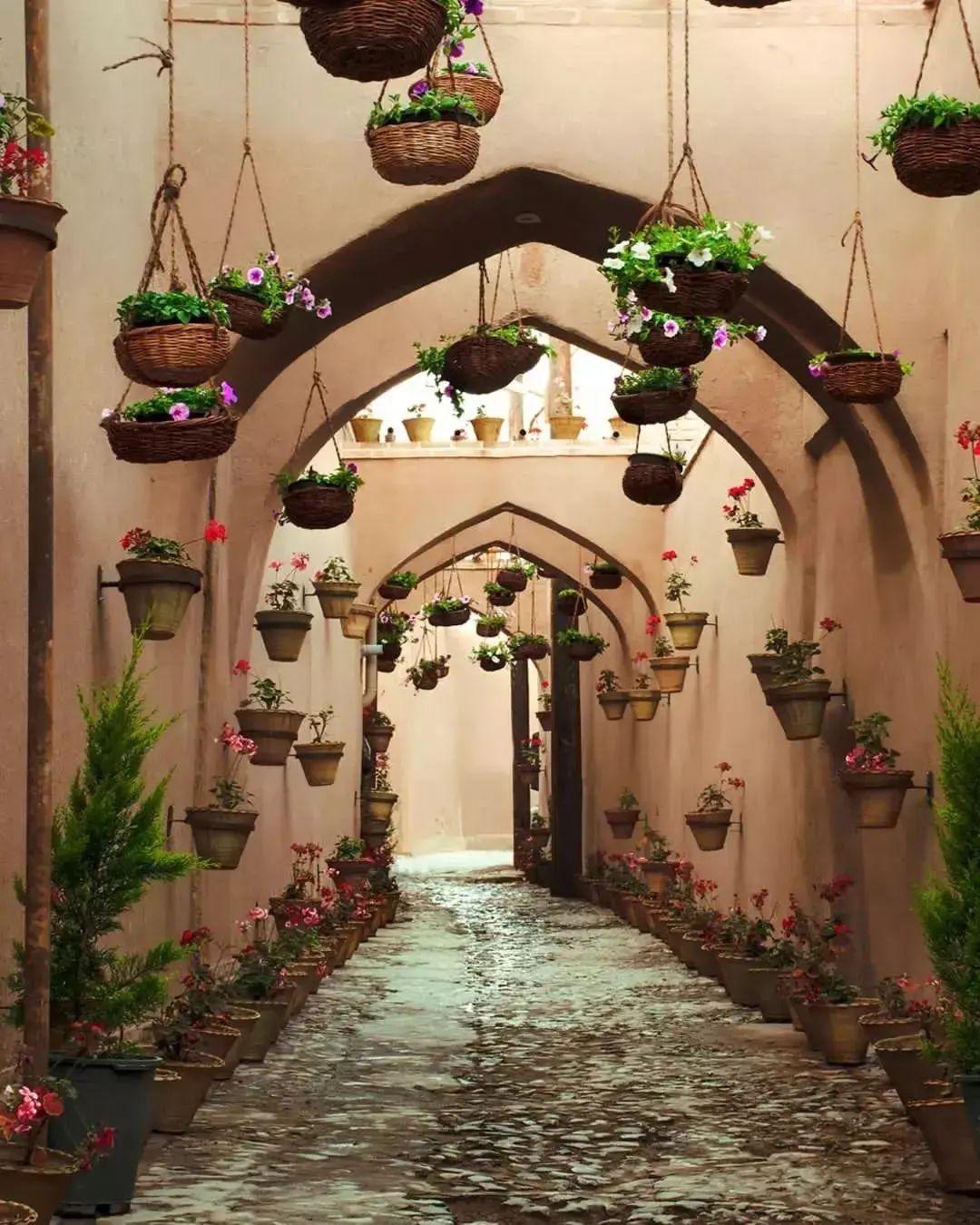 tourImageSmall