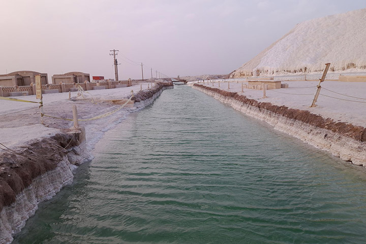 کویر خور و بیابانک